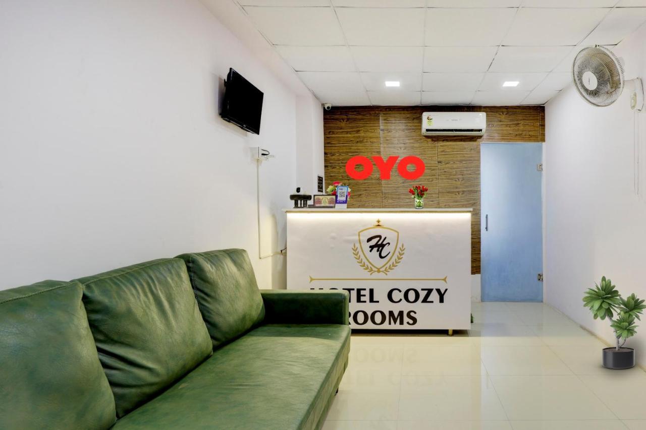 Hotel O Cozy Rooms سورات المظهر الخارجي الصورة